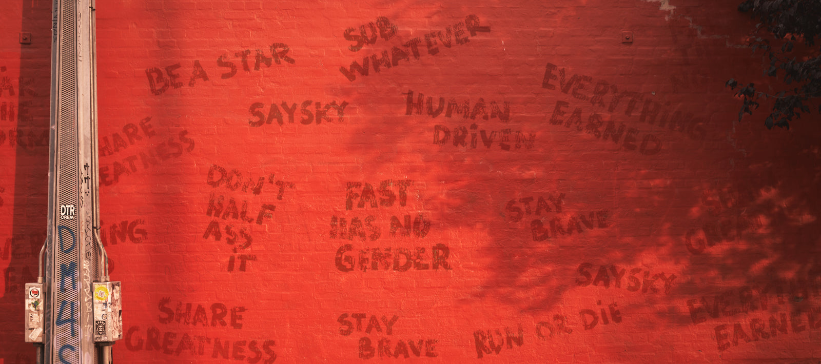 Efterår/Vinter 2023: Run Down Statement Lane