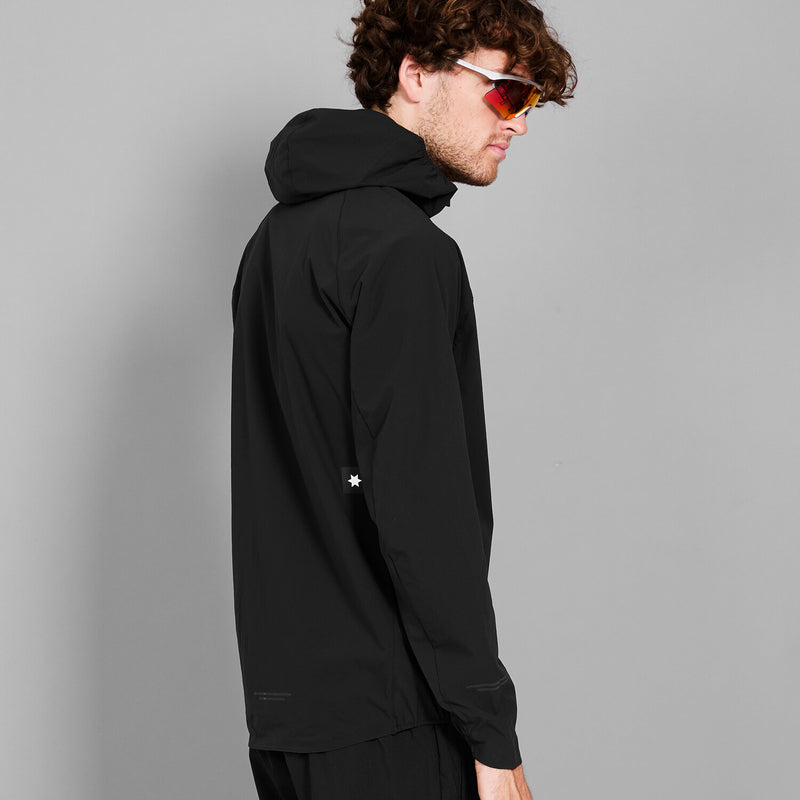 Saysky Clean Pace Flex Hooded Jacket Sort 901 XMRJA20C901